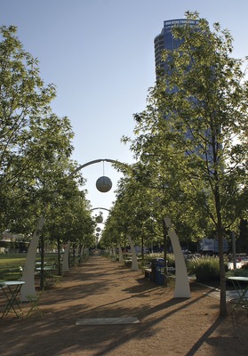 Klyde Warren Park - Landscape Award